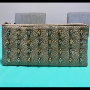 Punchcase Taylor Skull by Leslie Hsu Pouch NWOT